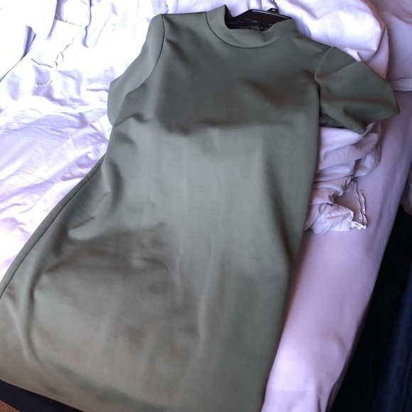 Olive/army green T-shirt dress - Picture 8 of 8
